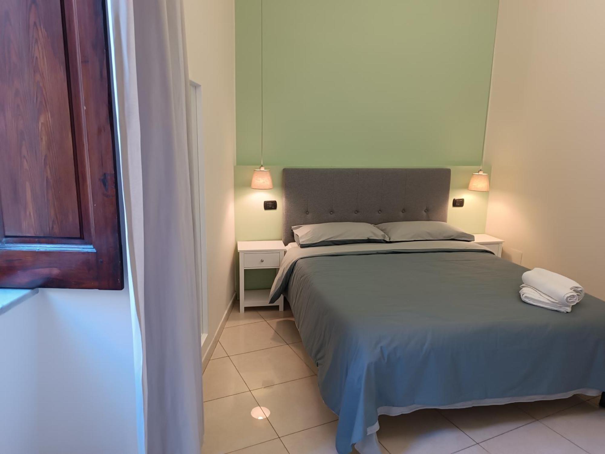 Residenza Geri - Suite And Home Napoli Centro Экстерьер фото
